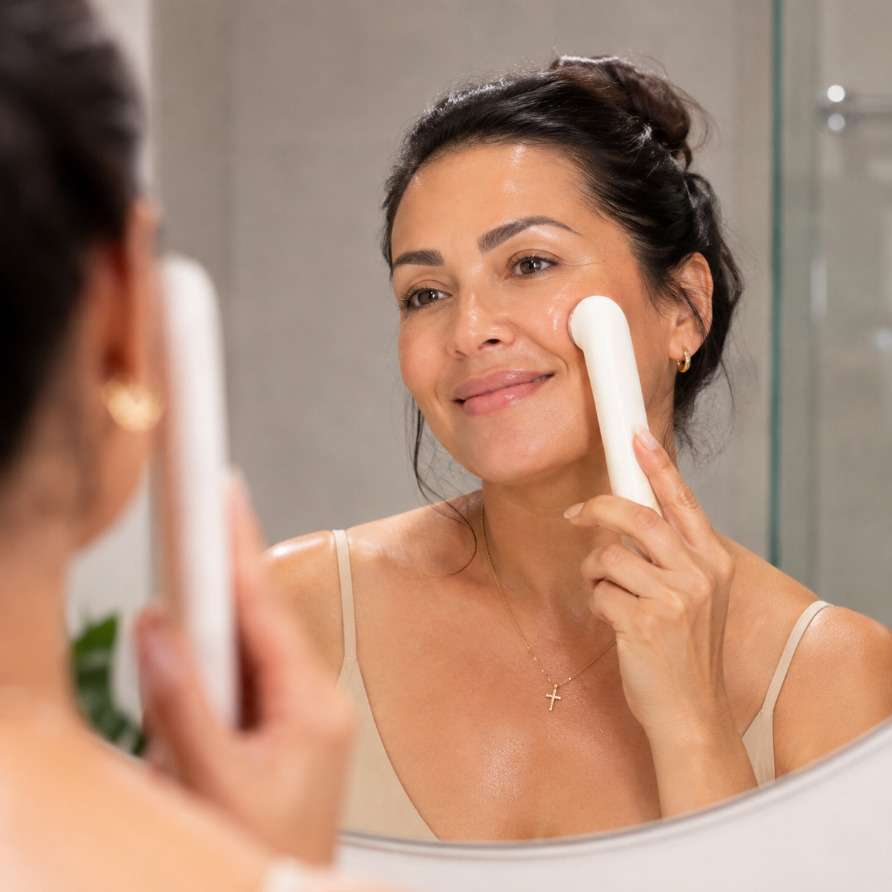 The Cellular Shutdown That's Aging Your Skin Faster